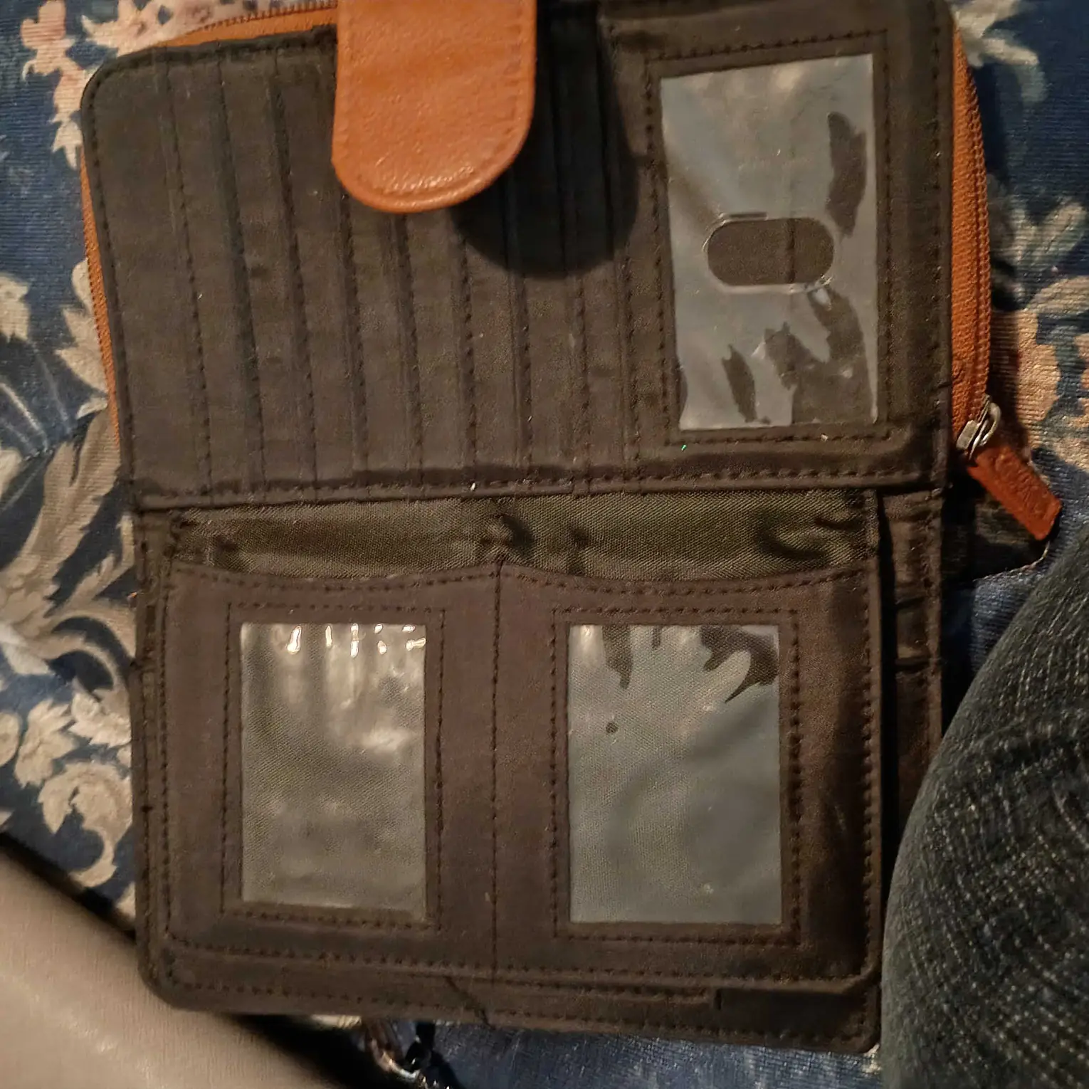 Organizer Wallet!