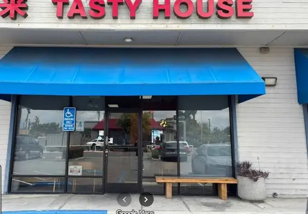 Lowest Price At $70k Chinese Restaurant Tasty House - $70000