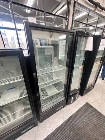 Reconditioned True GDM-12 One Door Freezer