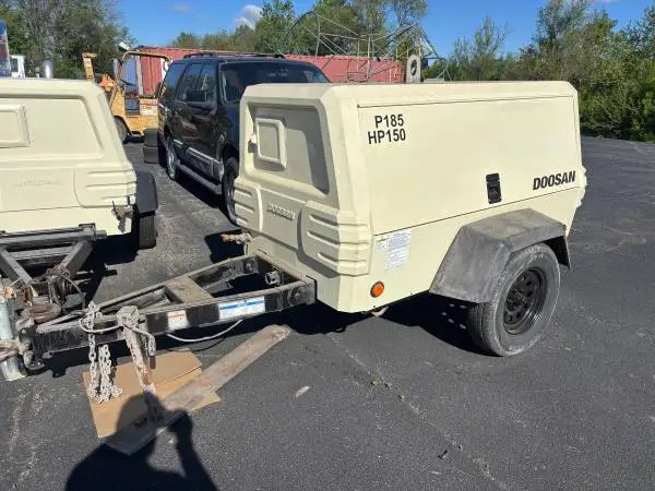 Doosan p185 150PSI 2022 air compressor