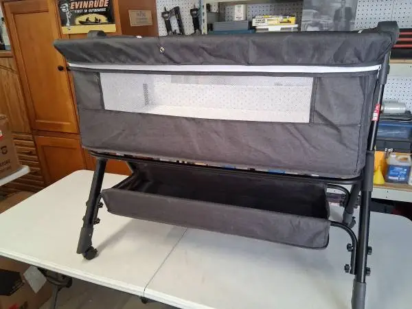 BCOL BABY BASSINET Just Assembled out of the box! New!!