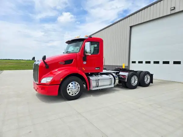 2022 Peterbilt 579 455hp Auto 447k Miles stk#3397