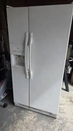 Garage fridge (Whirlpool)