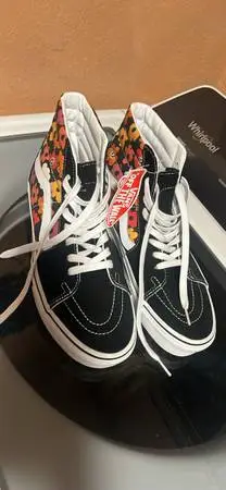 VANS HIGHTOPS!!