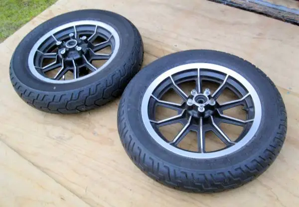 86-99 Harley Davidson FLH/FLT 10 Spoke 16 Front and Rear Mag Wheels