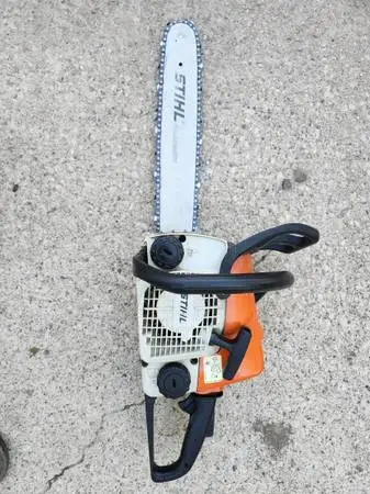 STIHL 017 CHAINSAW WITH 16 INCH BAR AND CHAIN