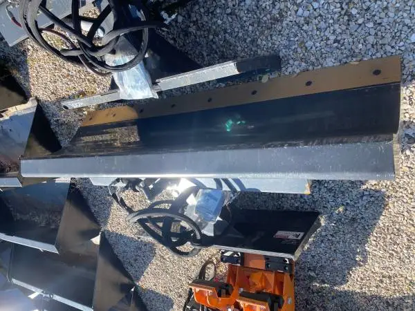 Skid steer dozer blade