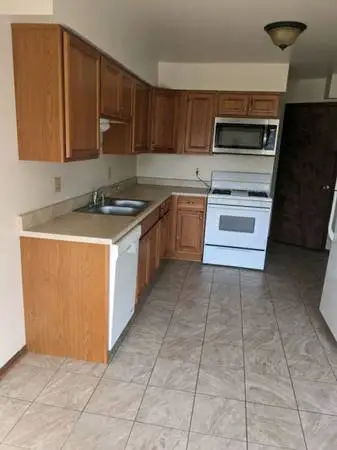GREAT CONDO FOR RENT