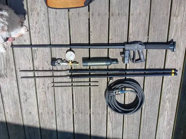 tuna fishing air powered harpoon device