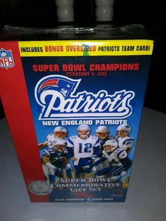 04-05 Patriots gift set