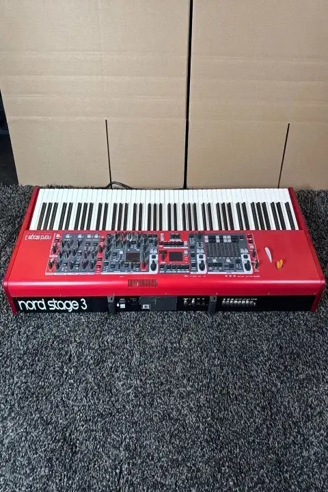 Nord Stage 3 For sale