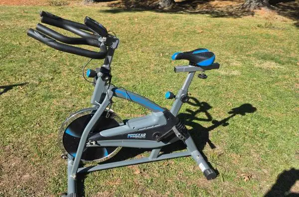 Progear Fitness Exercise/Stationary Bike