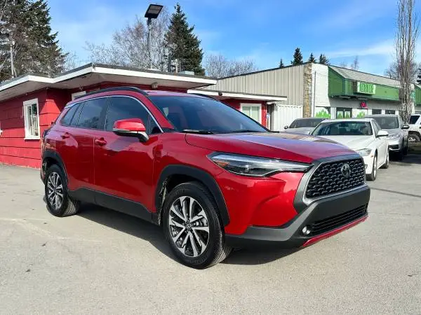 2022 TOYOTA  COROLLA  CROSS  XLE  AWD