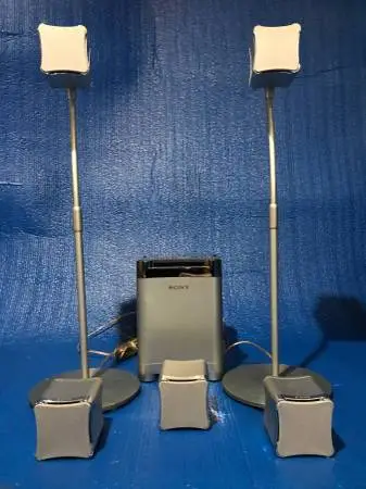 SONY SURROUND 6 SPEAKER SYSTEM & STANDS