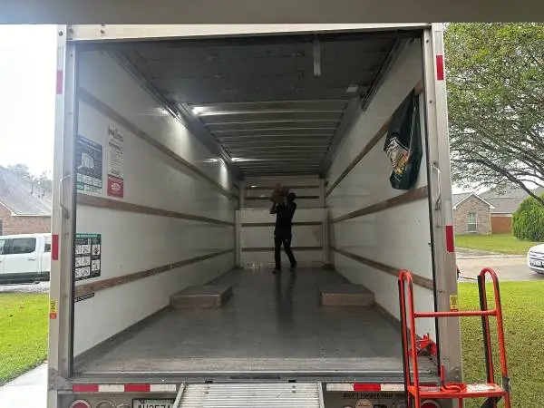 If we can help one person a day, let it be you—Everyday Movers.