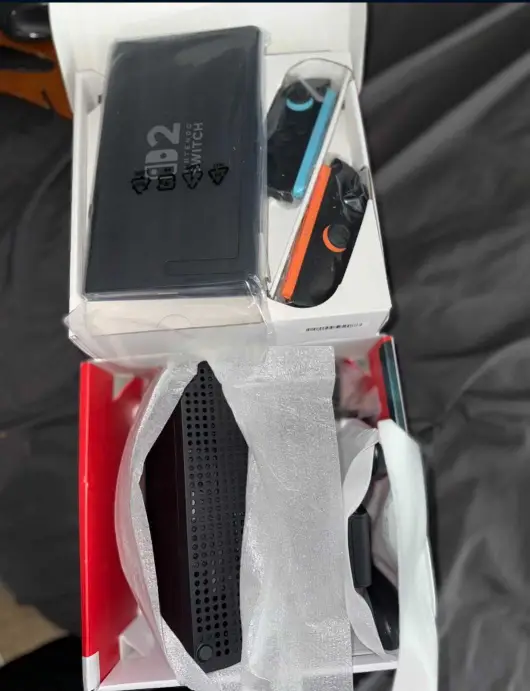 Nintendo Switch 2 (New open box)