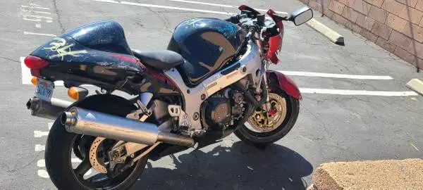 2002 SUZUKI HAYABUSA GSX 1300R  PARTS