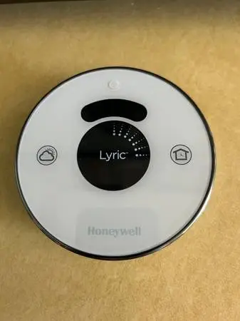 Honey Well Smart Thermostat
