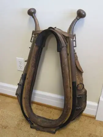 Antique Leather and Brass Horse Collar. Exceptional Condition