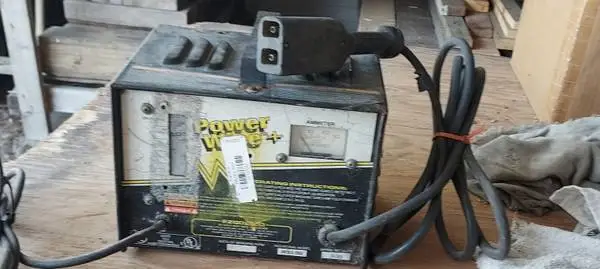EZ-Go 36 vt Charger