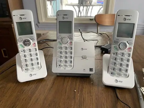 AT&T cordless handsets
