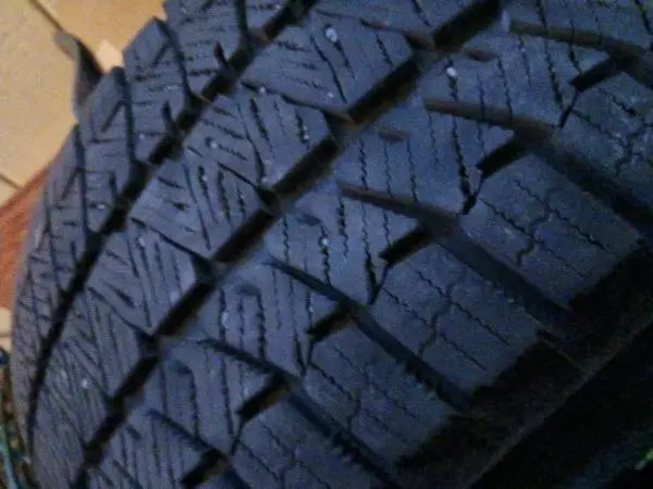 235/55R17 Bridgestone Blizzak one 17 tire