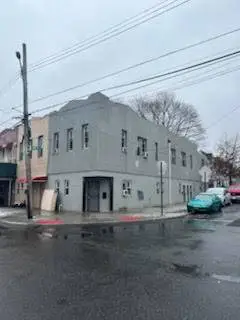 Queens Village Corner 4 Family FOR SALE 7.67% Cap rate