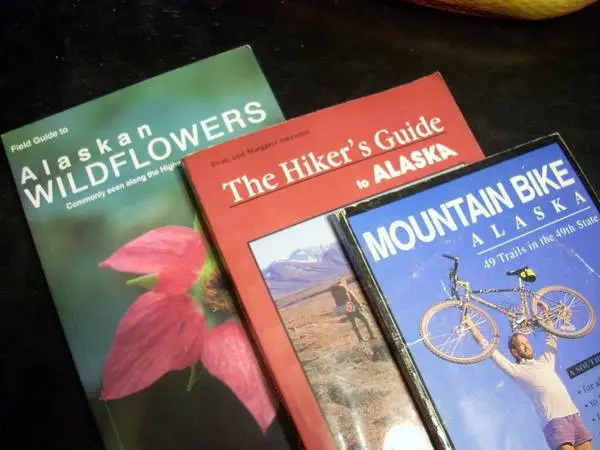 3 Alaskana outdoors wildlife paperback books