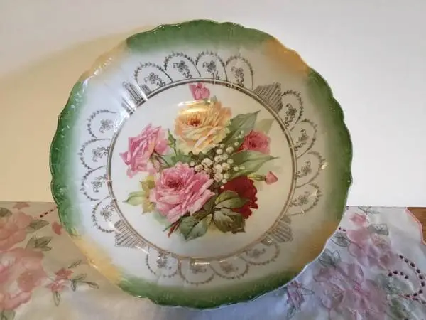 VTG Porcelain German Bowl ~ Flowers, Roses, Green & Gold Scalloped Edg