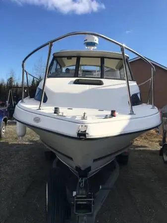 2000 Bayliner Ciera Express 22’ 5.0 V8 Great condition