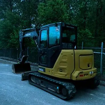 थद John Deere 60G धन