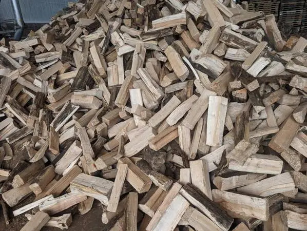 Pure barn dried two year seasoned hardwood maple 🍁 fire wood