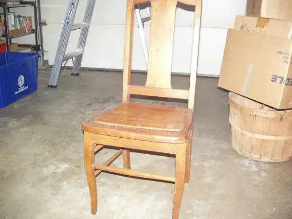 Antique tiger oak childs chair