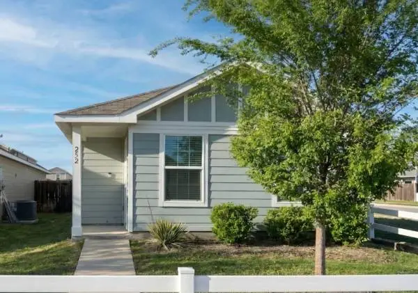 Home - 3 LARGE BEDRMS &, 2 FULL BATH, LAUNDRY AREA, ATTD GARAGE