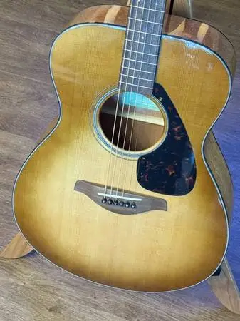 Yamaha FS800-SDB Solid Top Acoustic Guitar