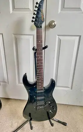 Kramer Striker guitar