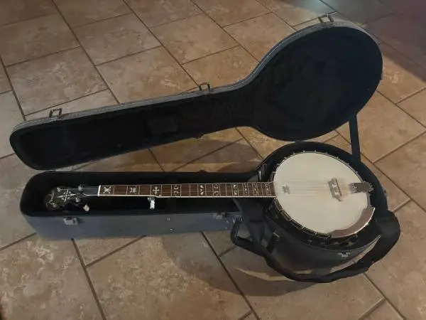 Fender 5 string banjo