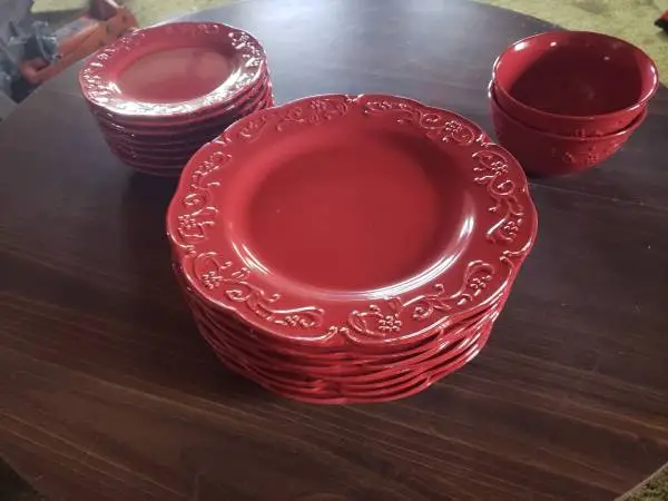 Spiceberry Pattern Plates by PAULA DEAN