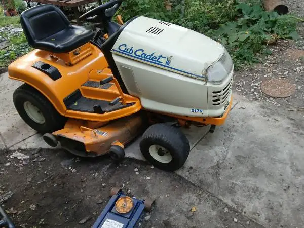 WANTED I BUY USED RIDING MOWERS does not have to be running