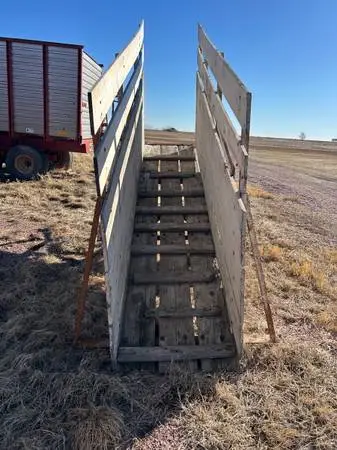 Livestock Loading Chute