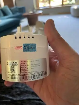 2 Vitenda voltage converters