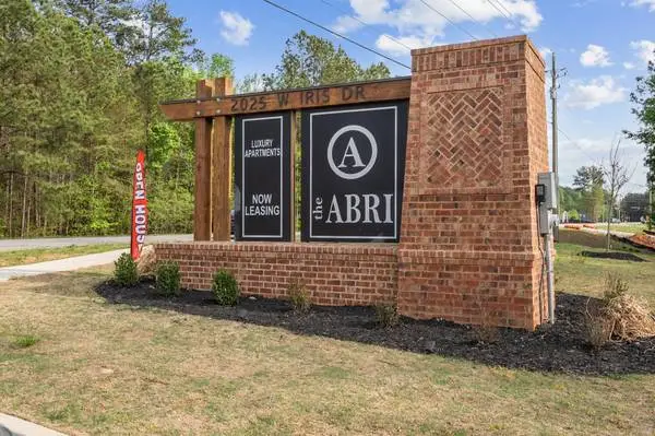 Conyers’ Newest Luxury Community | Pre-Leasing Now!