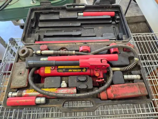 HYDRAULIC PORTA POWER