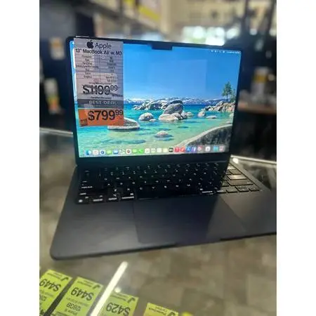 13 MacBook Air Retina M3 16GB Ram 256GB SSD 2024