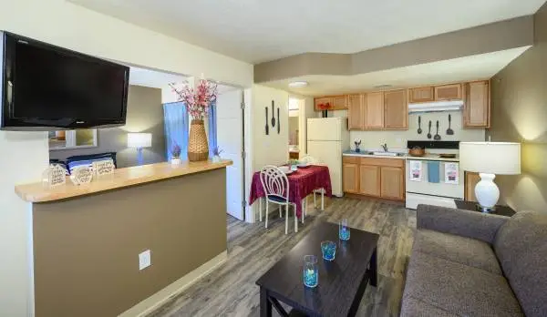 ✨AWESOME SPECIALS!❄ $50 DOLLARS OFF FIRST WEEK MAKING MOVE IN $333