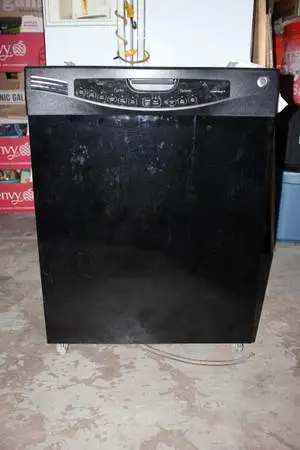 GE General Electric Dishwasher, Black