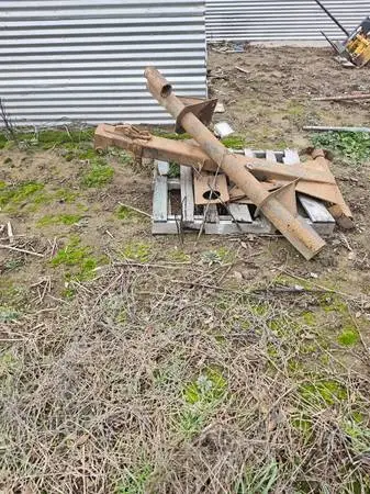 Hop on Trailer Hardware