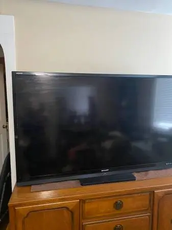 Sharp TV 60” Aquos