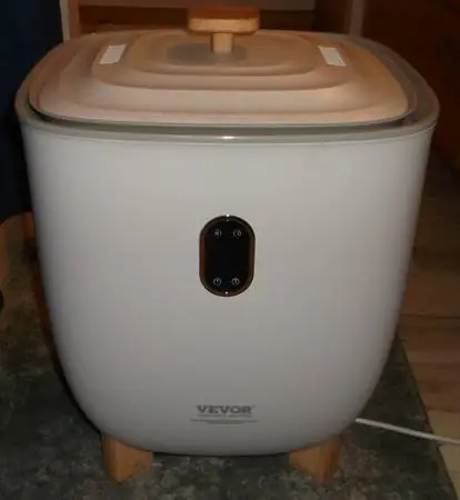 LIKE NEW VEVOR TOWEL WARMER