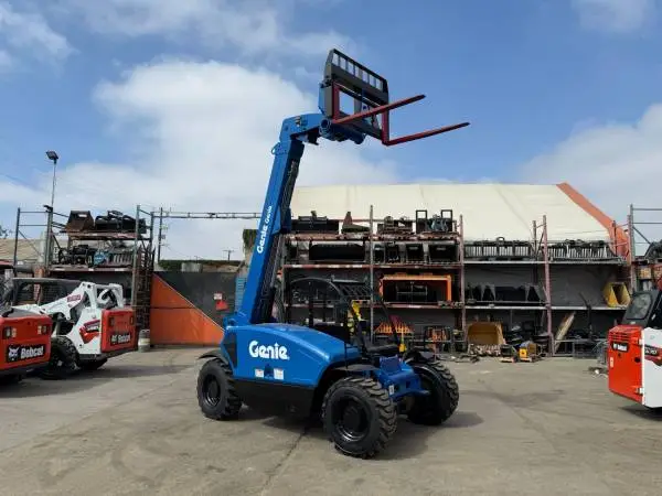 2016 Genie gth-5519 Reach forklift